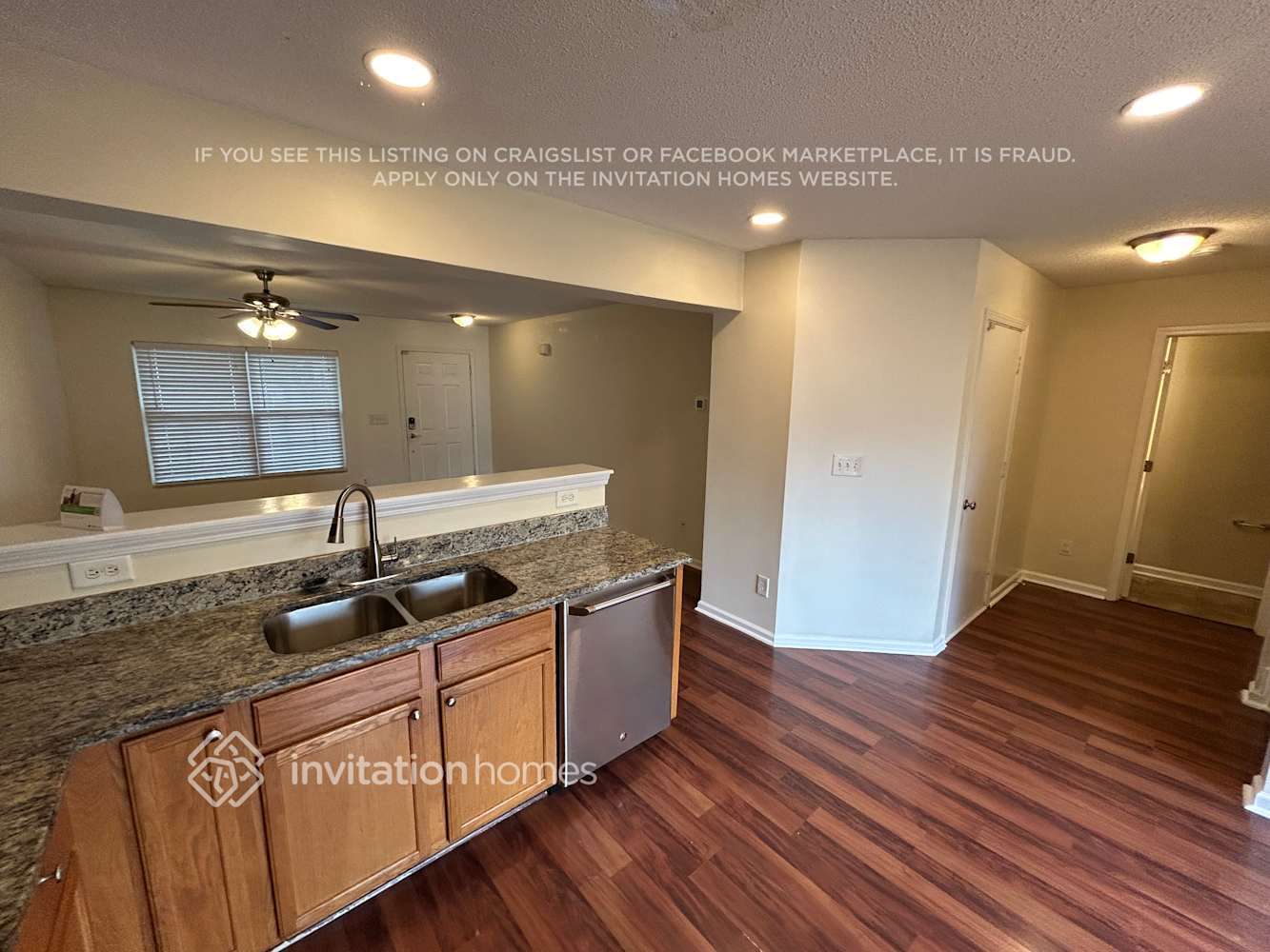 Building Photo - 547 Tribune Dr