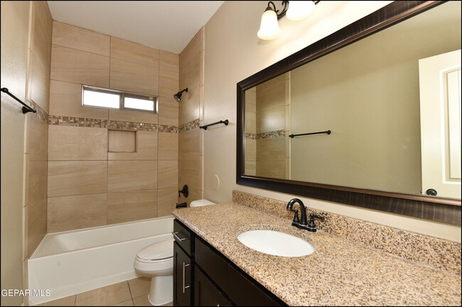 Building Photo - 3136 Red Maple