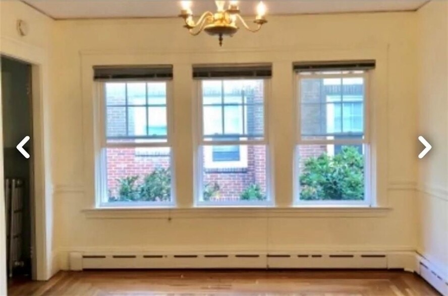 Building Photo - 146 Lancaster St