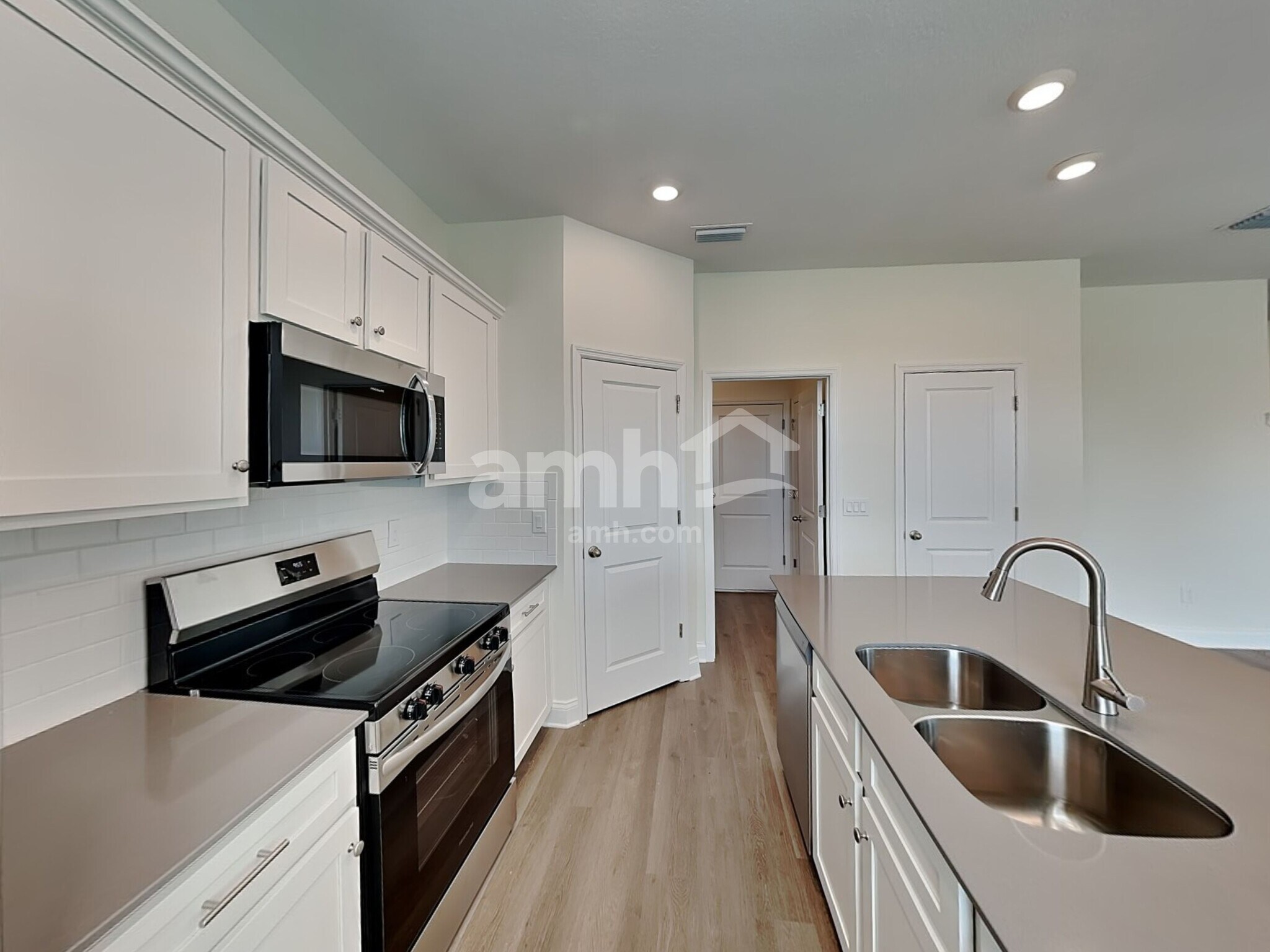 Building Photo - 2242 Dablon Ct