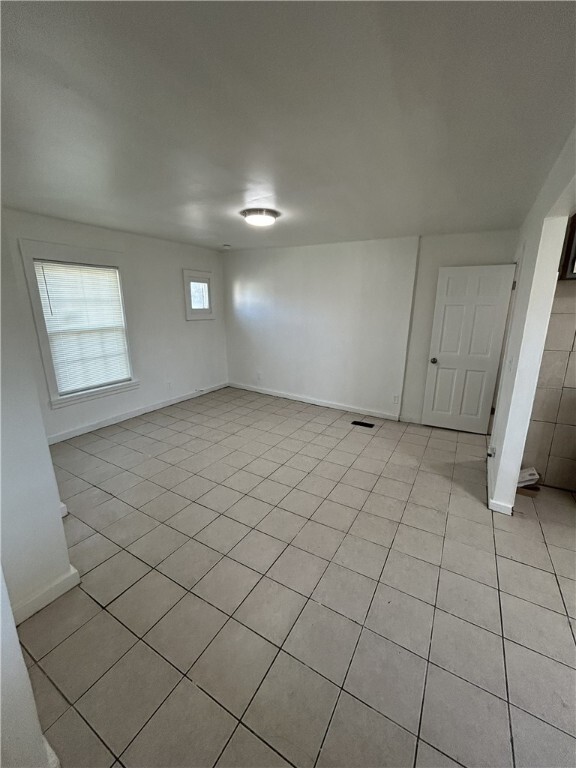 Building Photo - 301 Weaver St