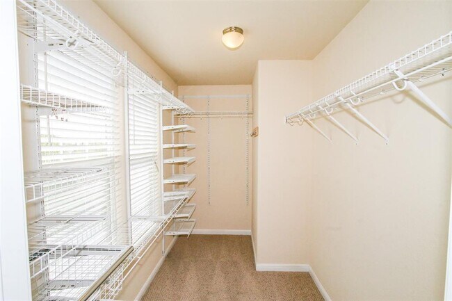 Building Photo - 4110 Mather