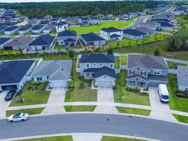 Building Photo - 3936 Fescue St