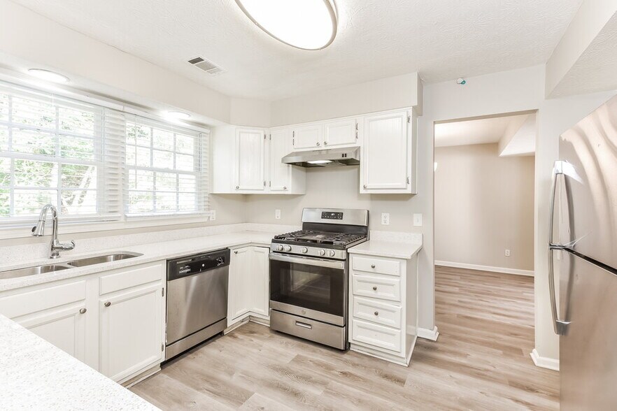 Building Photo - 4877 Fielding Way