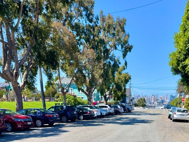 Building Photo - Potrero Hill 1 BR/1BA -  Parking, Laundry,...