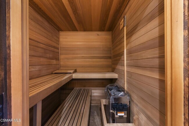 Building Photo - 4372 Via Juanita
