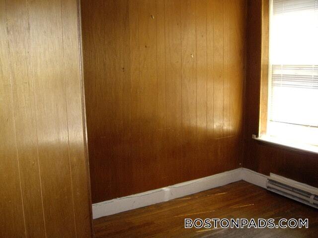 Building Photo - 32 Westland Ave