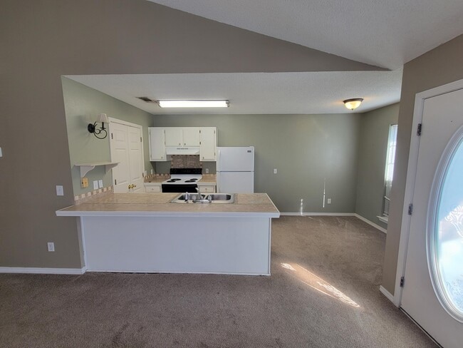 Building Photo - 7470 Harvest Village Ct