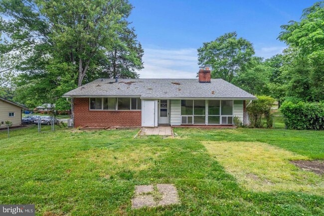 Building Photo - 6318 Willowood Ln