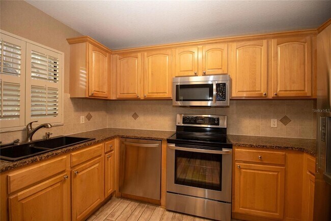 Building Photo - 6150 Gulfport Blvd S