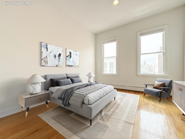 Building Photo - 358 3rd St