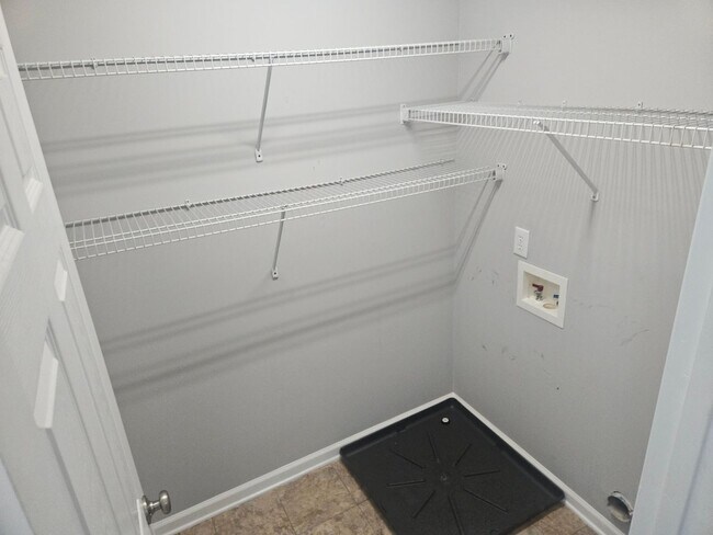 Building Photo - 5714 Clearbay Ln