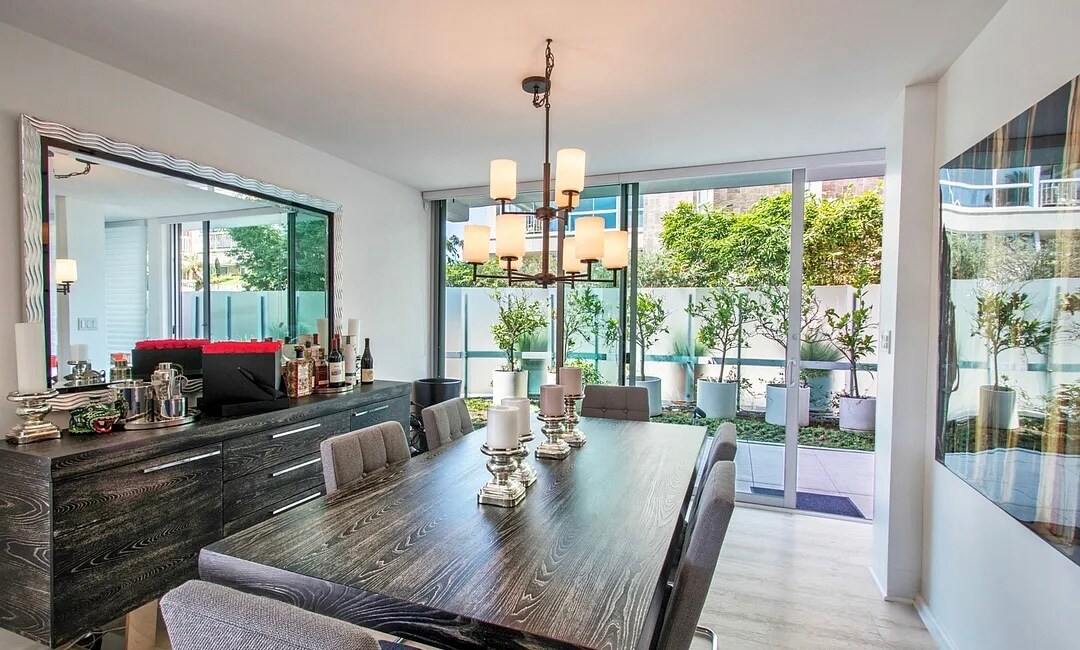 Building Photo - 535 Ocean Ave