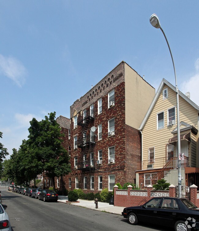Primary Photo - 3740 27th St