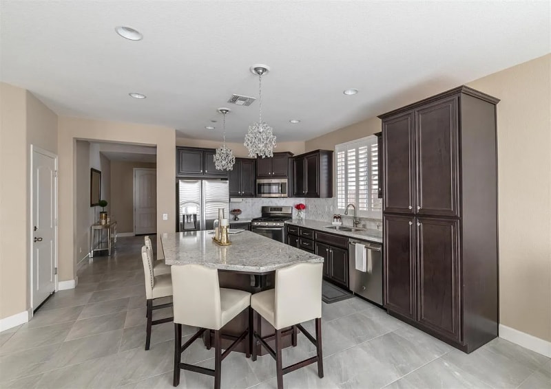 Building Photo - 1392 Violet Way