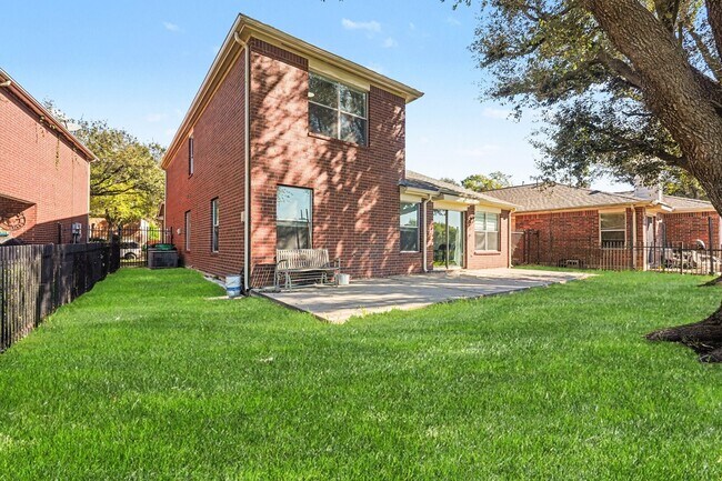 Building Photo - 17447 S Summit Canyon Dr