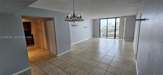 Building Photo - 3300 NE 191st St