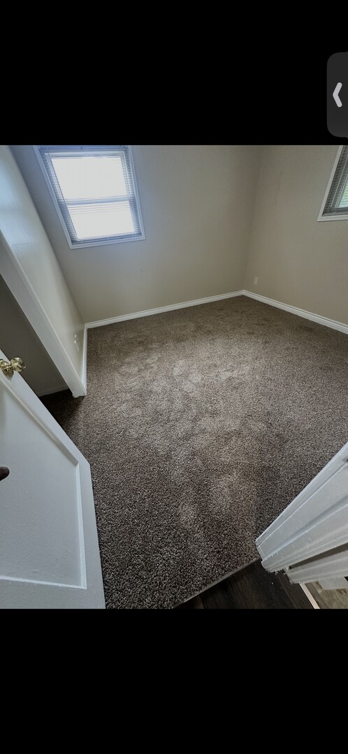 Building Photo - Check out this 3bdr ranch located in Belmont