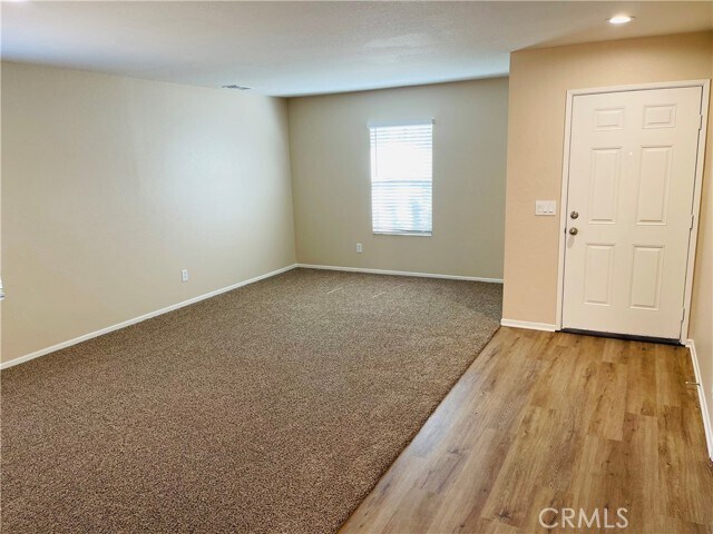 Building Photo - 147 Ropango Way