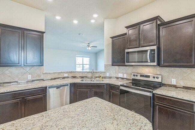 Building Photo - 209 Pepper Mill Loop
