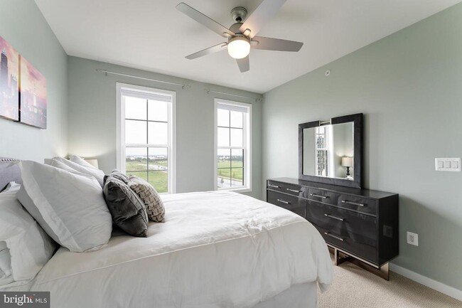 Building Photo - 22405 Claude Moore Dr