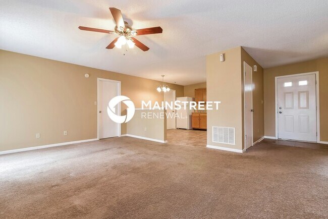 Building Photo - 3 Bedroom Pet-Friendly Home in Avon, IN with Main Street Renewal