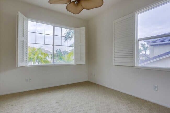 Building Photo - Amazing ocean view from this stunning Carlsbad home!