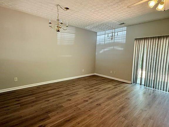 Building Photo - 69 Pearl Chambers Dr