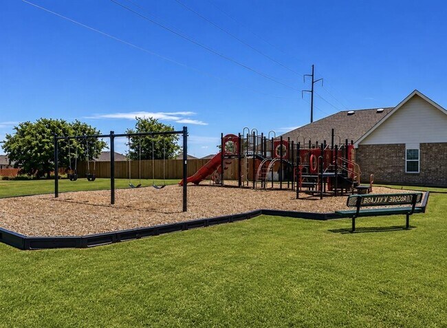Building Photo - 16304 Cherokee Trl