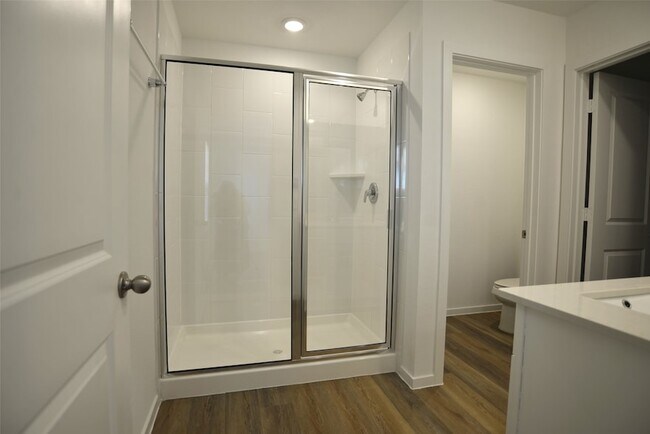 Building Photo - 4009 Bronco Sta Ln