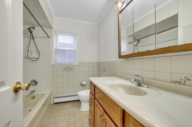 Building Photo - 9 Graywood Rd