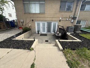 Building Photo - 1645 Parkway Ave