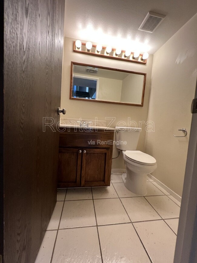 Building Photo - 3616 Cherryglen Way