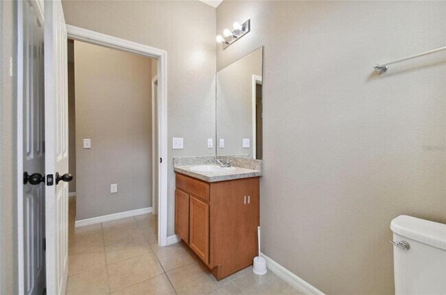 Building Photo - 10606 Laguna Plains Dr