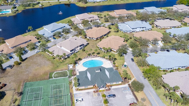 Building Photo - 1829 Sandhill Crane Dr