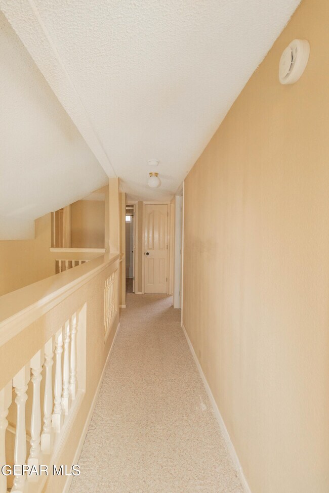 Building Photo - 1325 John Ring Ln