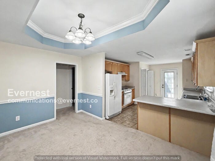 Building Photo - 212 St John Dr