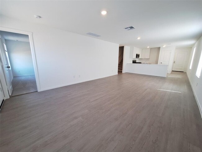 Building Photo - 510 Firedance Ct
