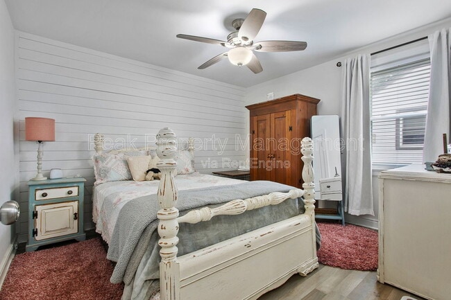 Building Photo - 5517 Danley Ln