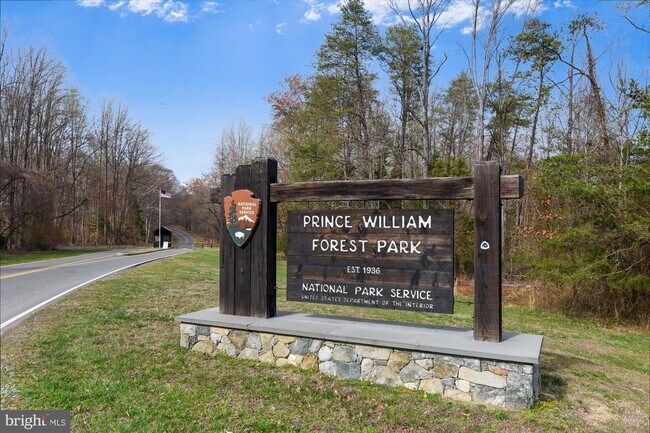 Building Photo - 2973 Myrtlewood Dr