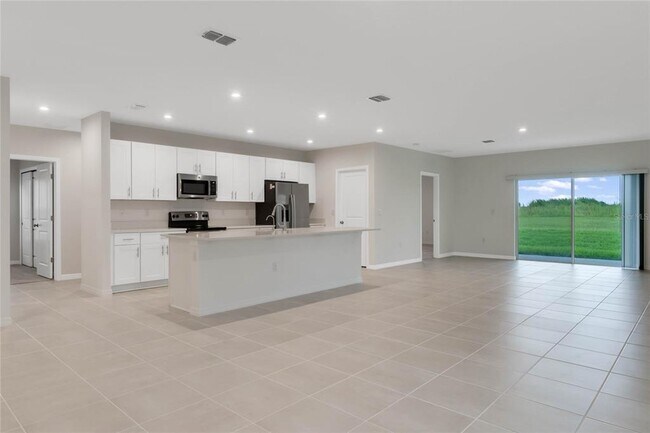 Building Photo - 5399 Tuscany Ln
