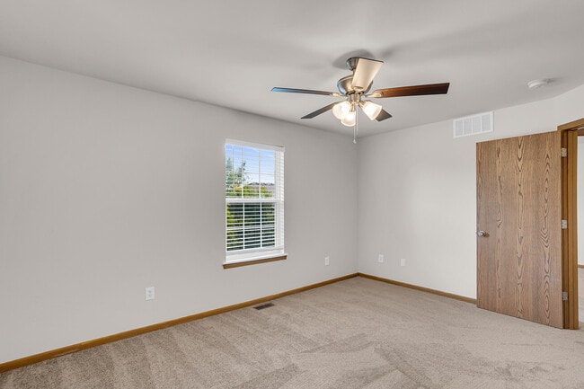Building Photo - 5718 Canaveral Dr