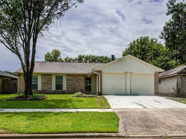 Building Photo - 6834 Harpers Dr