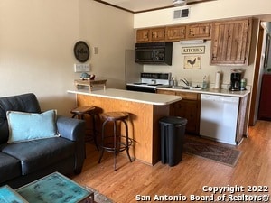 Building Photo - 500 N Market Ave