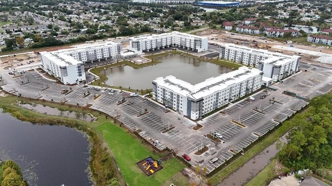 Building Photo - 5587 Millennia Park Dr
