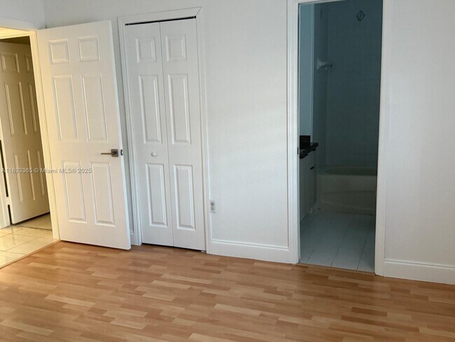 Building Photo - 7221 NW 174th Terrace
