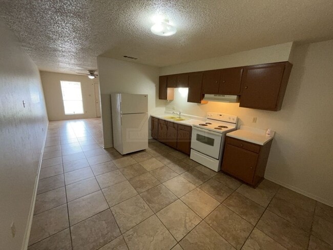 Building Photo - 1504 Indian Trail