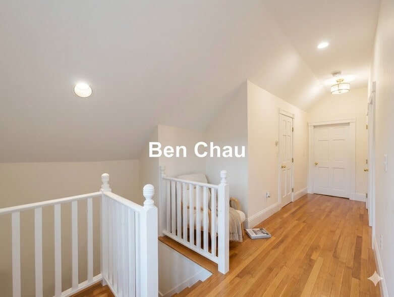 Building Photo - 207 Boston Ave