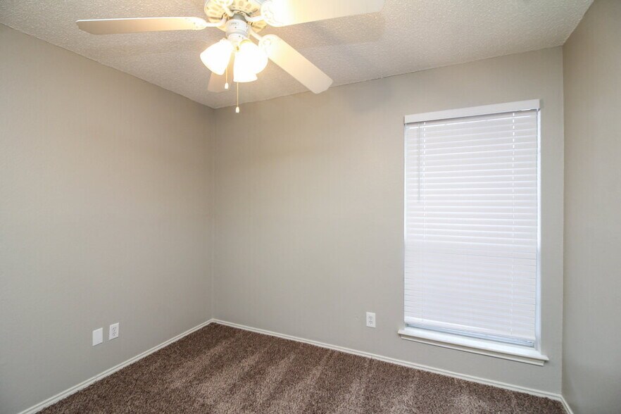 Building Photo - 4326 Walsh Ln