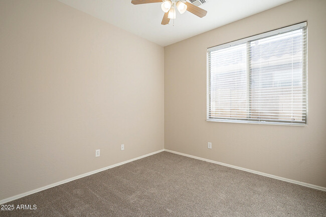 Building Photo - 39802 N Cross Timbers Way